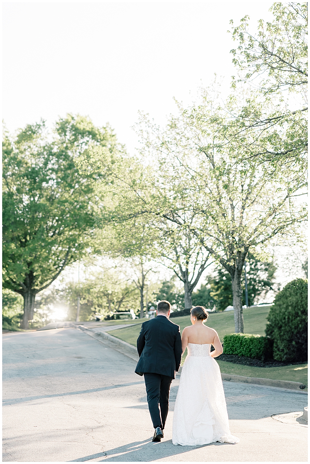 Golden hour portraits of a bride and groom at their Berkeley Hills Country Club wedding